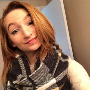 Meet your Posher, Alexa